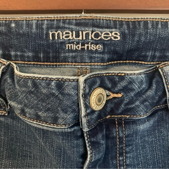 Maurice’s Women’s Mid-Rise Straight Leg Jeans Sz 10L - Picture 10 of 11